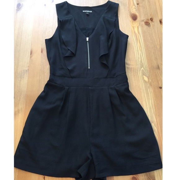 Black Express jumper! - Picture 2 of 8